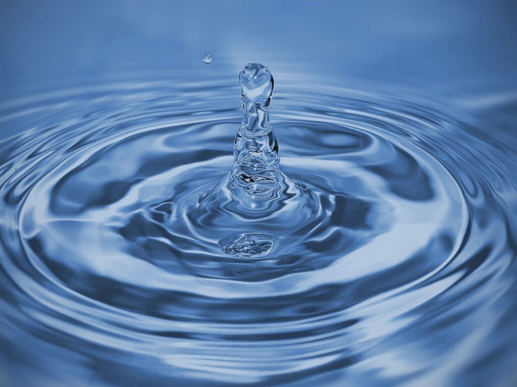 Wasser aus eigener Quelle: Eine umweltfreundliche Herangehensweise an die Wasserversorgung